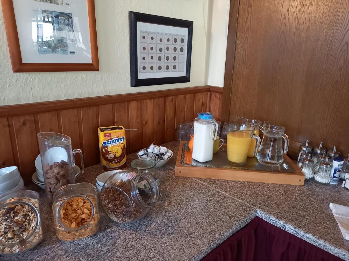 Hotel Ratscafe Ueckeritz Dış mekan fotoğraf